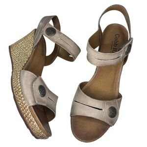 Cobb Hill New Balance wedge sandals shoes women’s size 10 taupe gray/beige